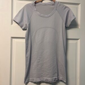 Lululemon Women's Light Purple Short Sleeve Top